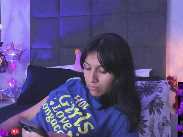 ChloeMontes webcam