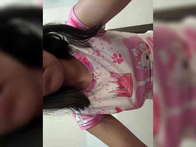 ChloeMontes webcam