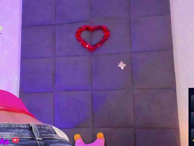 ChloeMontes webcam