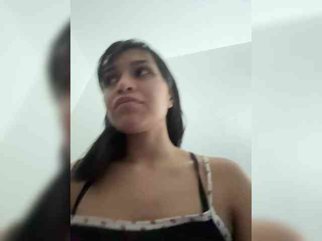 ChloeMontes webcam