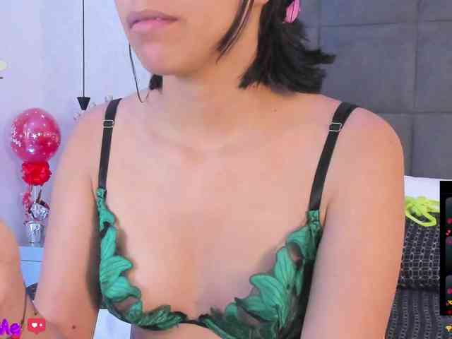 ChloeMontes webcam