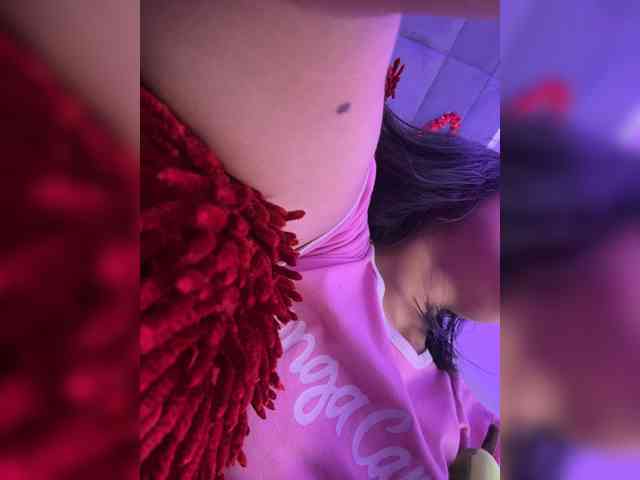 ChloeMontes webcam