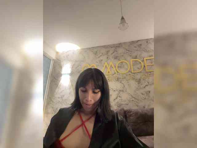 ChloeMontes webcam