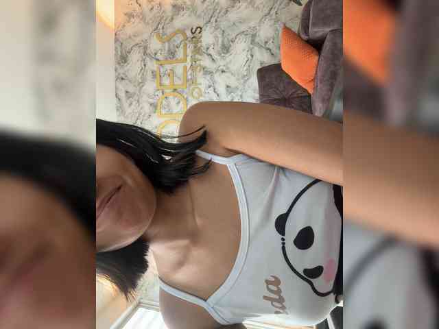 ChloeMontes webcam