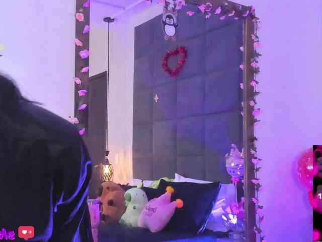 ChloeMontes webcam