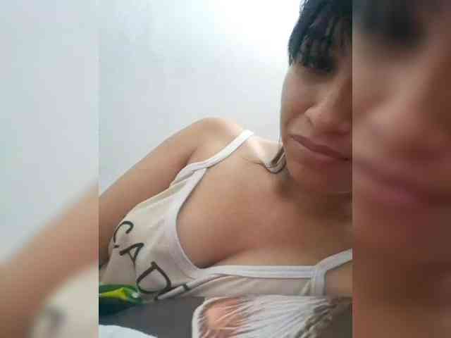 ChloeMontes webcam