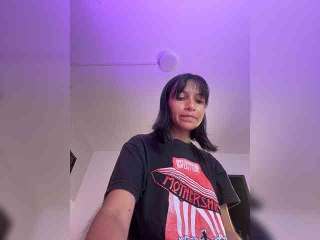 ChloeMontes webcam