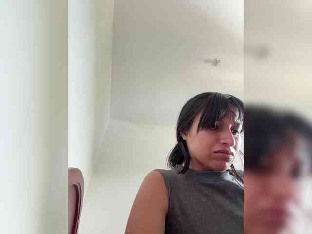 ChloeMontes webcam