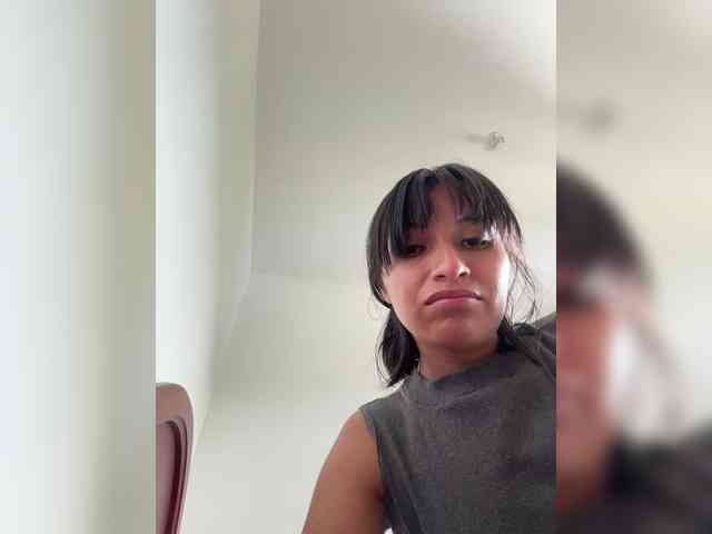 ChloeMontes webcam
