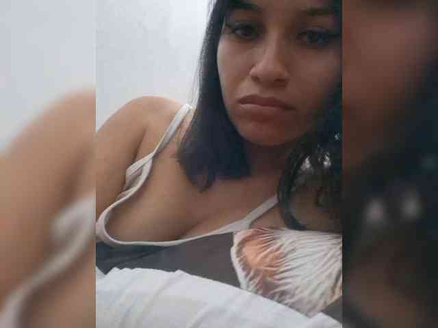ChloeMontes webcam