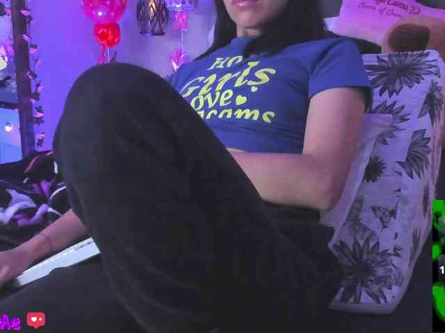 ChloeMontes webcam
