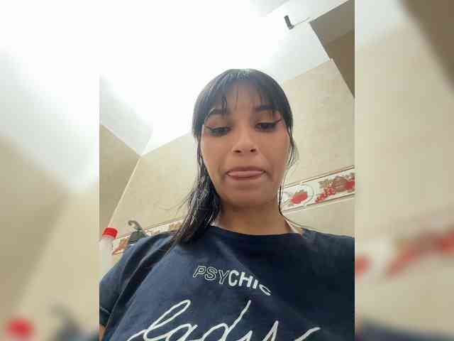 ChloeMontes webcam