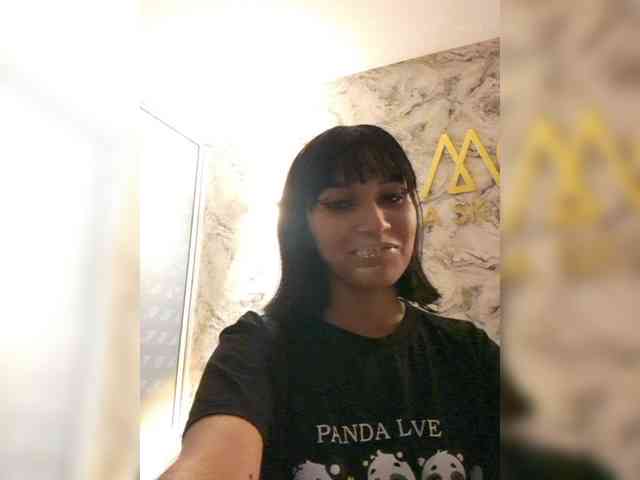 ChloeMontes webcam