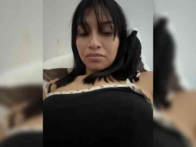 ChloeMontes webcam