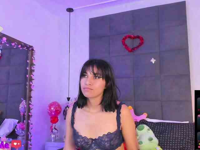 ChloeMontes webcam