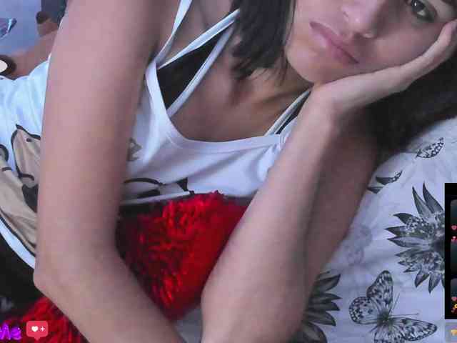 ChloeMontes webcam