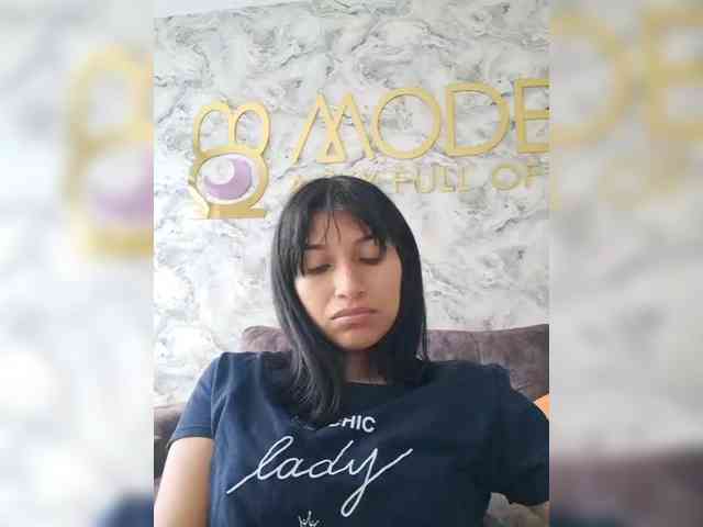 ChloeMontes webcam