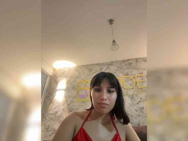 chloemontes's live room