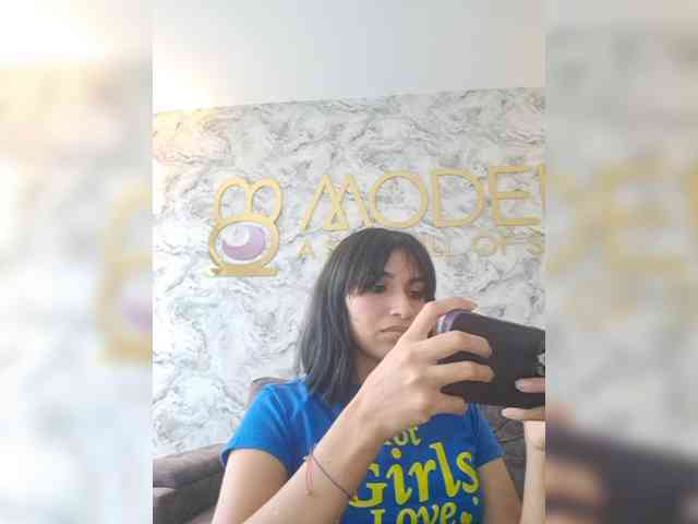 ChloeMontes webcam
