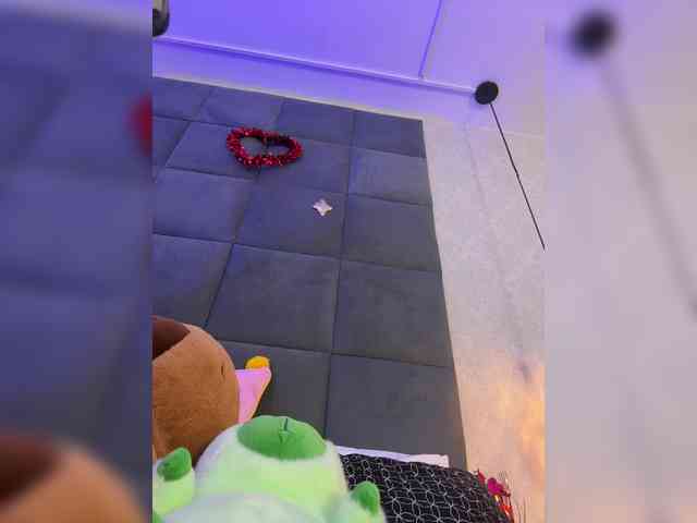 ChloeMontes webcam