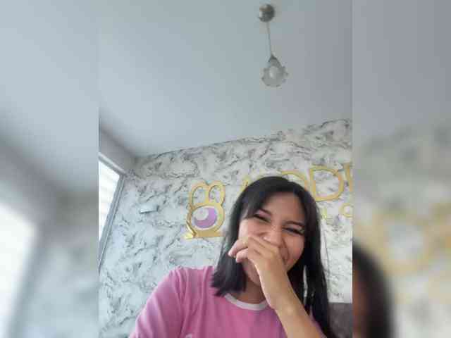 ChloeMontes webcam