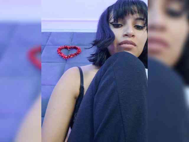 ChloeMontes webcam
