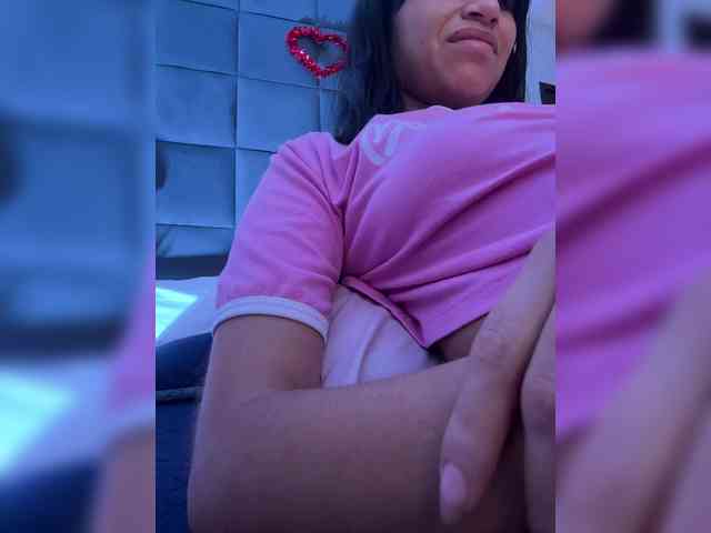ChloeMontes webcam