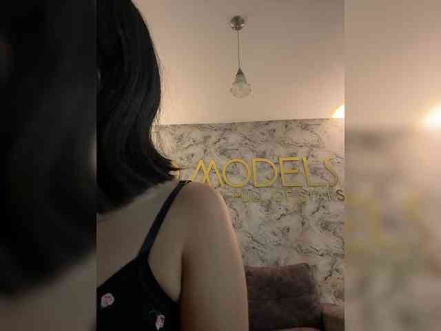 ChloeMontes webcam