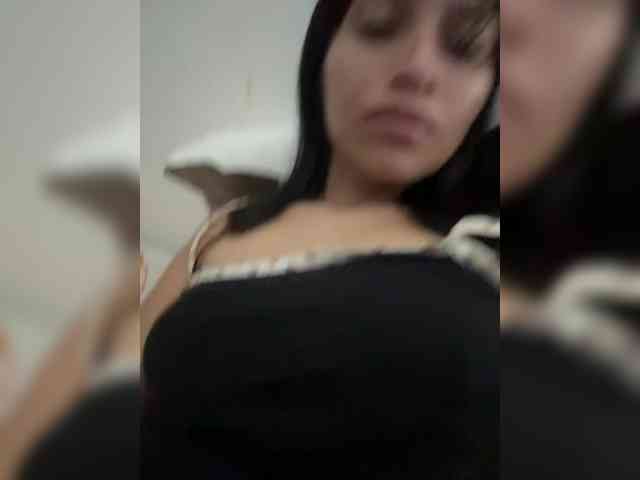 ChloeMontes webcam