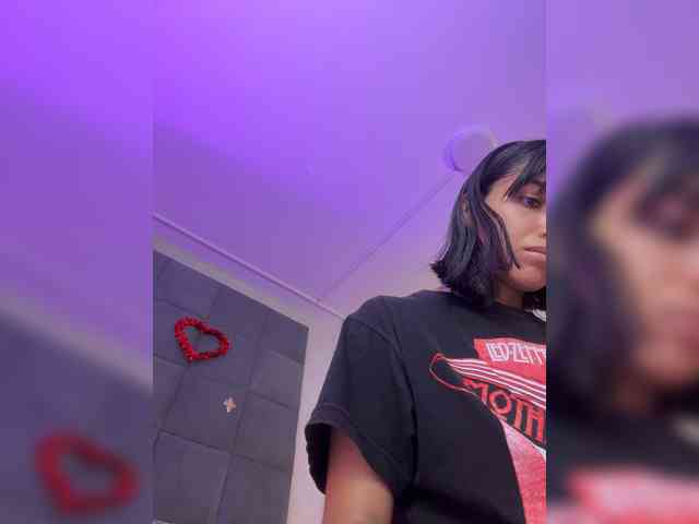 ChloeMontes webcam