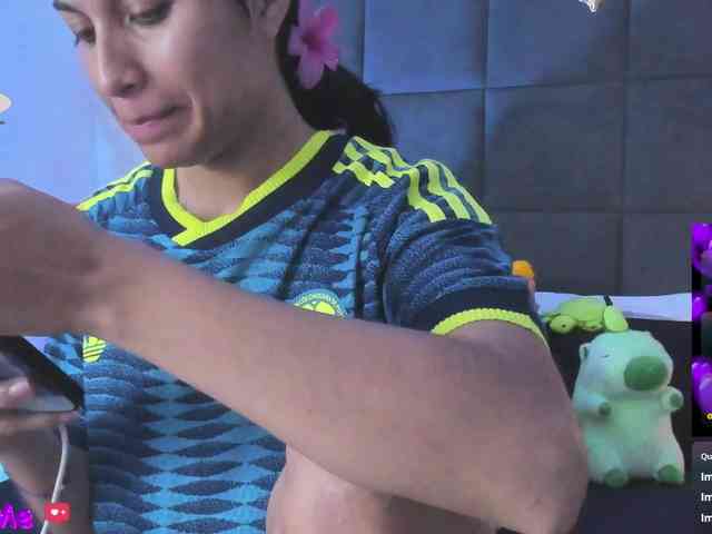 ChloeMontes webcam