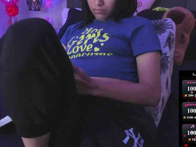 ChloeMontes webcam