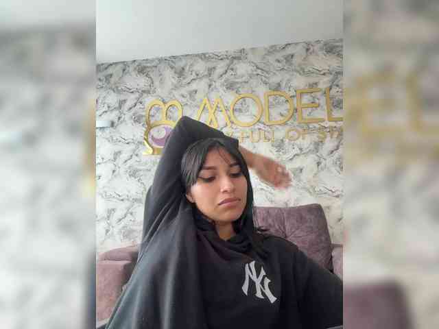 Modèle: ChloeMontes