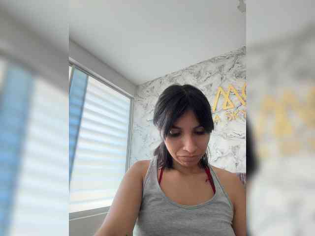 ChloeMontes webcam