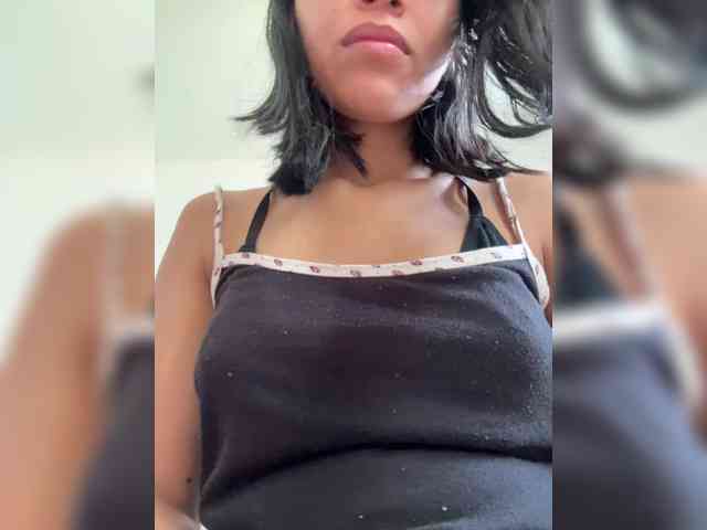 ChloeMontes webcam
