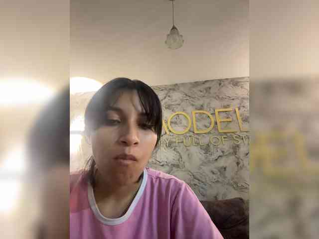 ChloeMontes webcam