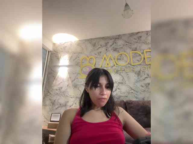 ChloeMontes webcam