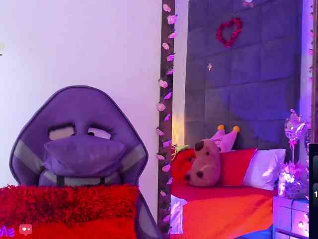 ChloeMontes webcam