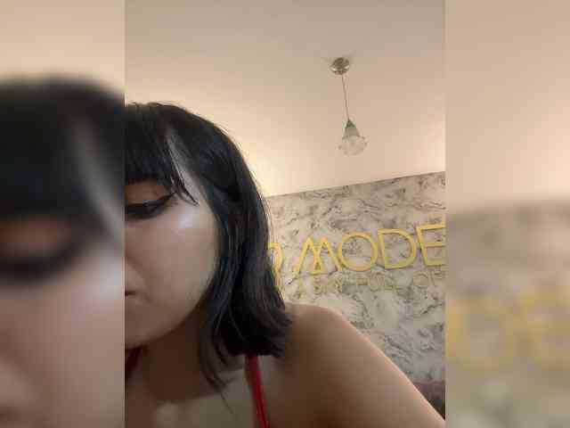 ChloeMontes webcam