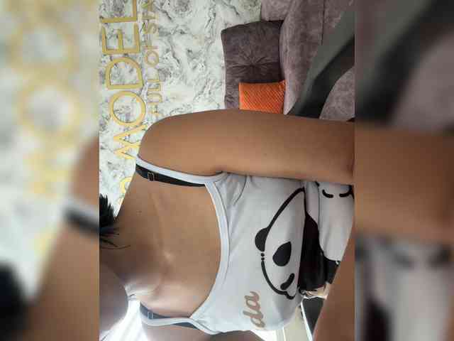 ChloeMontes webcam