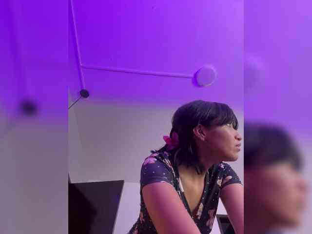ChloeMontes webcam