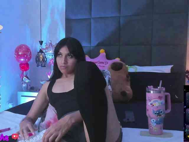 ChloeMontes webcam