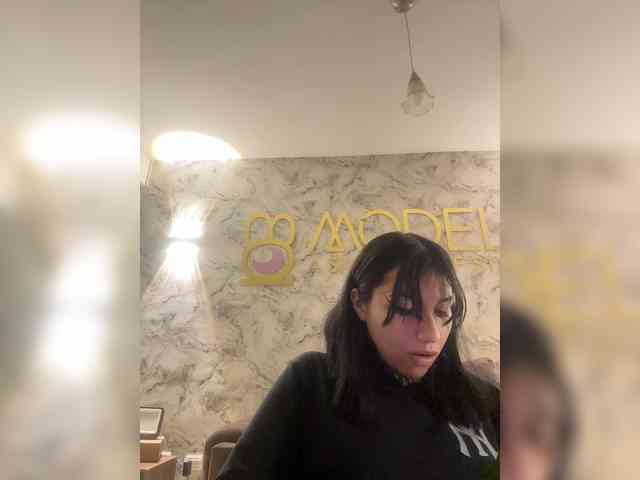 ChloeMontes webcam