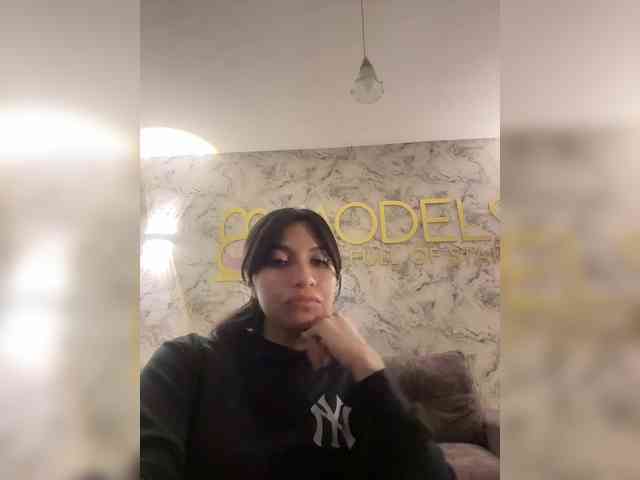 ChloeMontes webcam