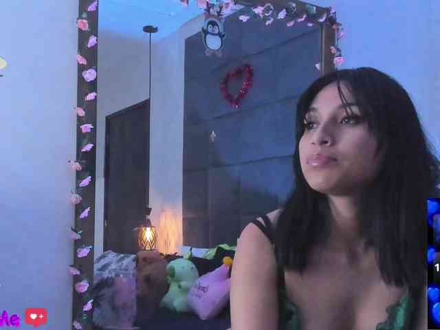 ChloeMontes webcam