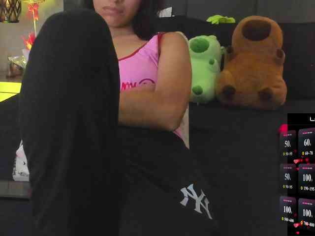 ChloeMontes webcam