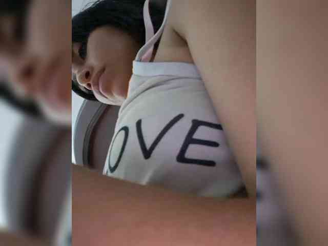 ChloeMontes webcam
