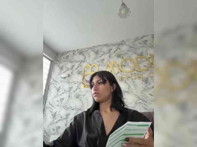 ChloeMontes webcam
