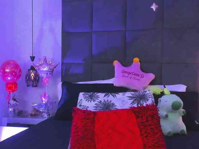 ChloeMontes webcam