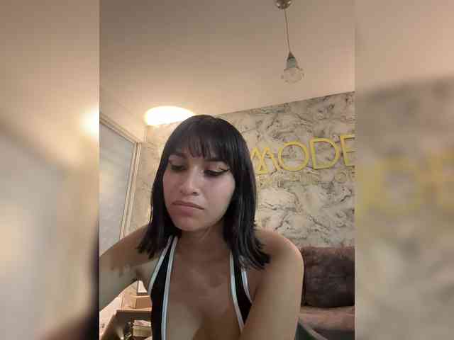 ChloeMontes webcam